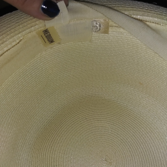 Hat - Picture 2 of 3